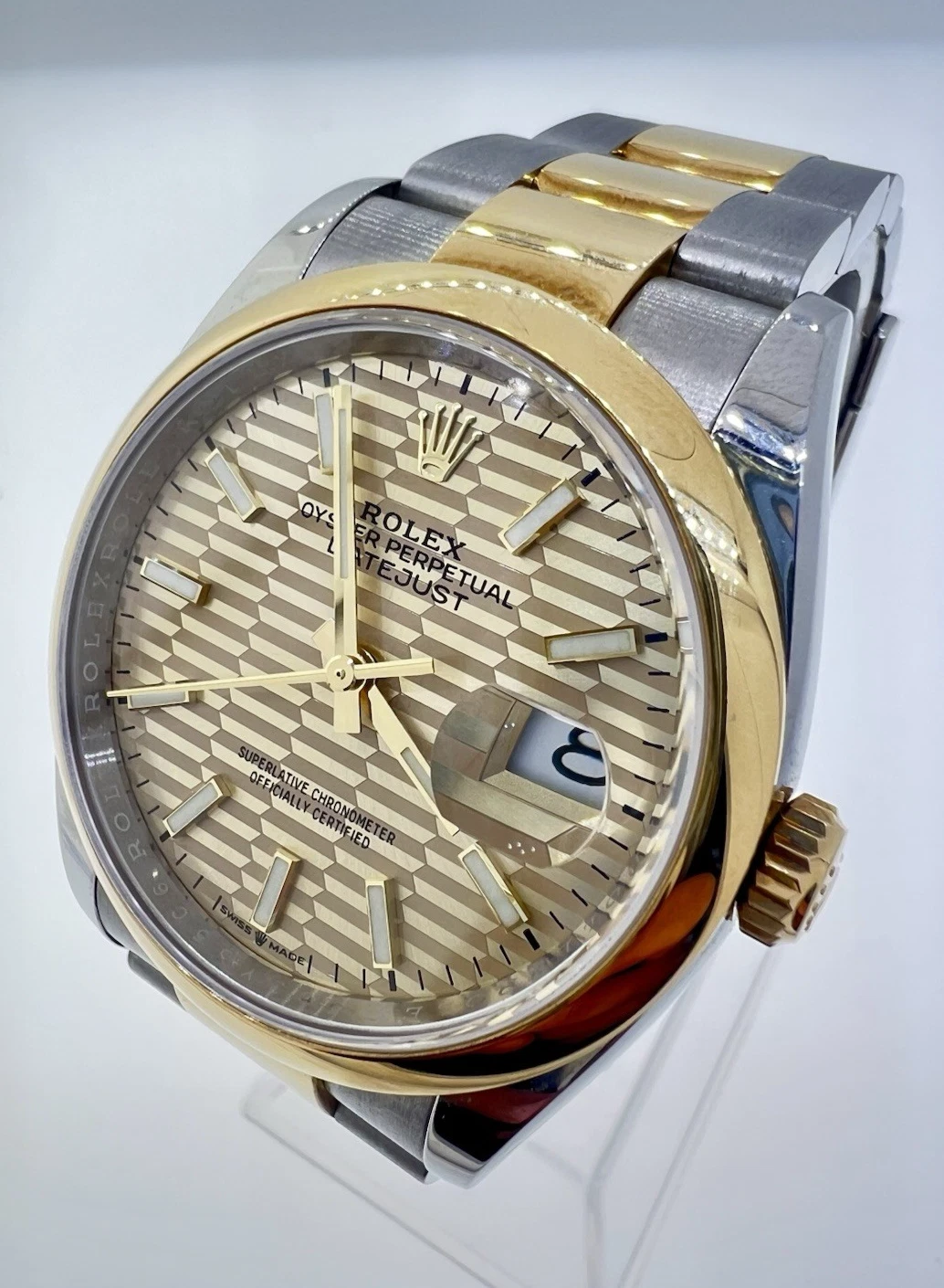 Rolex Datejust 126203 Smooth Bezel Stainless Steel Gold Motif Dial